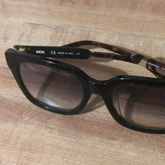 MCM Sunglasses - Picture 8 of 10